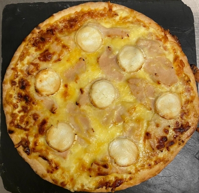 Pizza ronde poulet chèvre