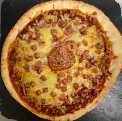 Pizza ronde jambon fromage
